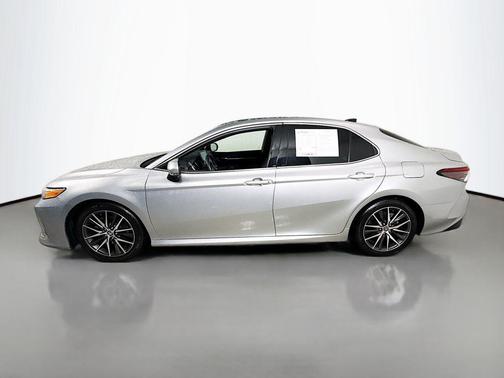 2022 Toyota Camry XLE