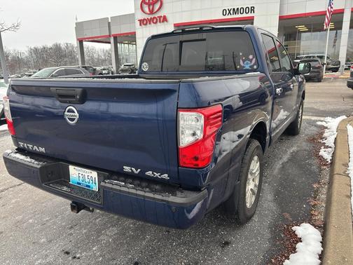 2018 Nissan Titan SV
