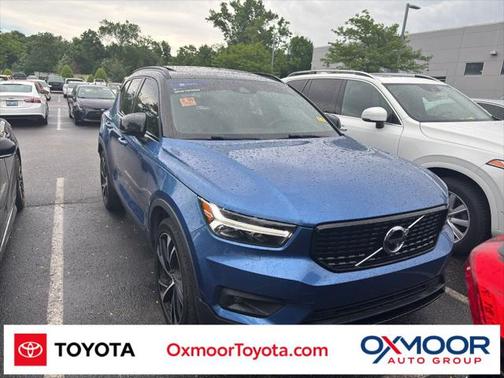 2020 Volvo XC40 T5 R-Design