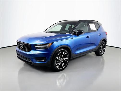 2020 Volvo XC40 T5 R-Design