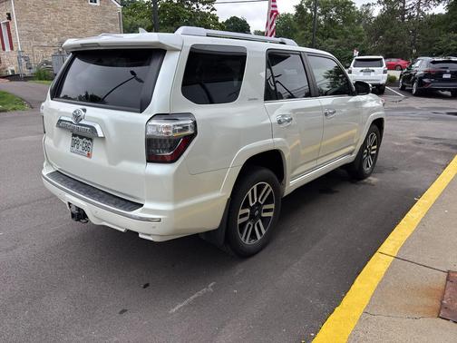 Blizzard Pearl 2015 Toyota 4Runner Limited
