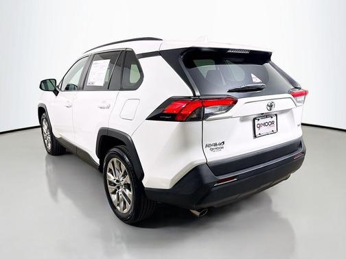 Super White 2020 Toyota RAV4 XLE Premium