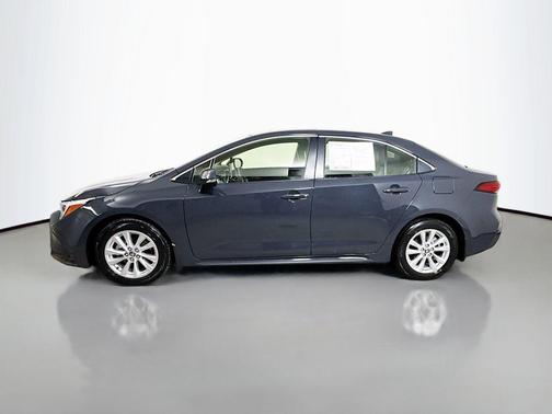 2024 Toyota Corolla Hybrid XLE