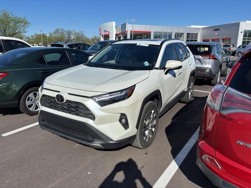 2022 Toyota RAV4 Limited