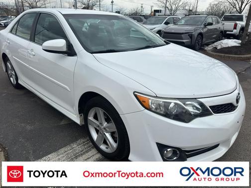 2014 Toyota Camry SE