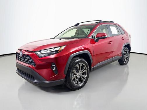 2022 Toyota RAV4 Hybrid XLE Premium