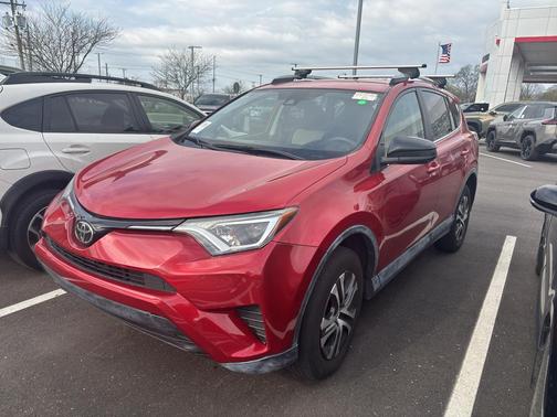 Barcelona Red Metallic 2017 Toyota RAV4 LE