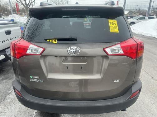 2014 Toyota RAV4 LE