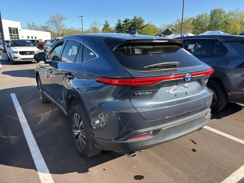 2021 Toyota Venza LE