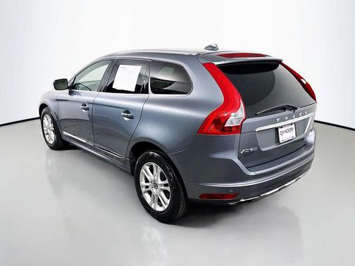 2016 Volvo XC60 T5 Drive-E Premier