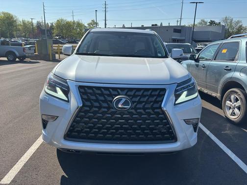 Starfire Pearl 2021 Lexus GX 460 Luxury