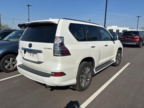 Starfire Pearl 2021 Lexus GX 460 Luxury