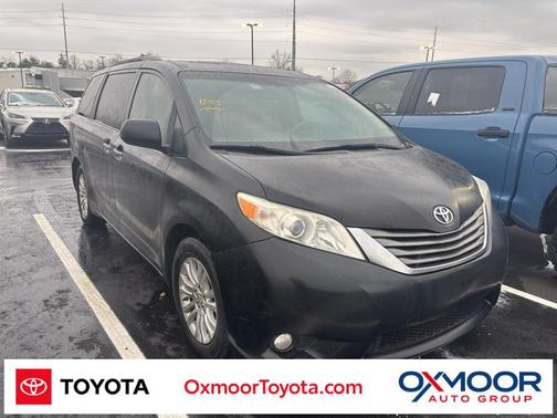 2012 Toyota Sienna XLE