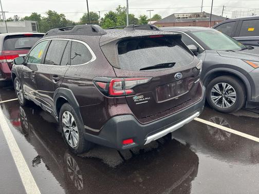 Dark Mahogany Pearl 2023 Subaru Outback Limited