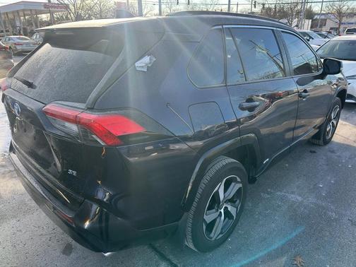 2023 Toyota RAV4 Prime SE