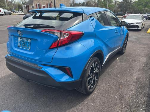 Blue Flame 2019 Toyota C-HR XLE