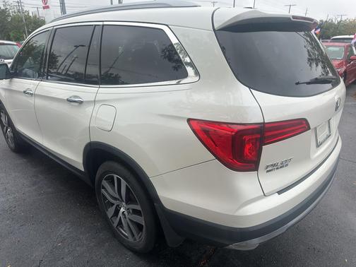 2016 Honda Pilot Elite