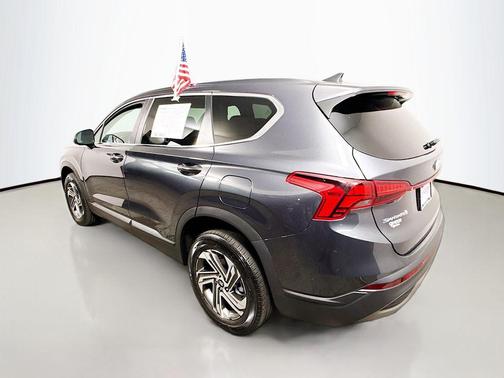 2021 Hyundai SANTA FE SE
