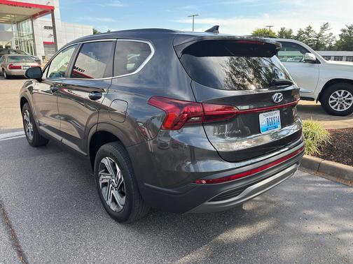 2021 Hyundai SANTA FE SE