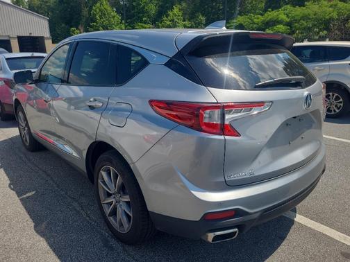 Lunar Silver Metallic 2023 Acura RDX Technology Package