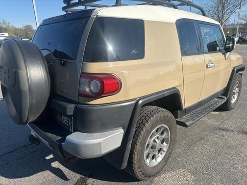2012 Toyota FJ Cruiser Base