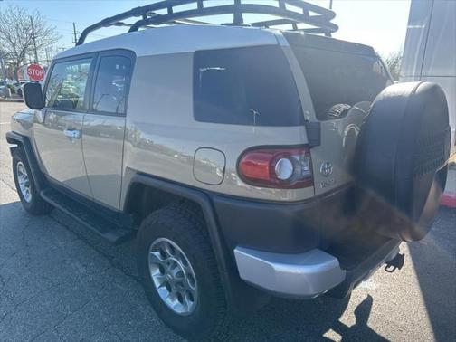 2012 Toyota FJ Cruiser Base