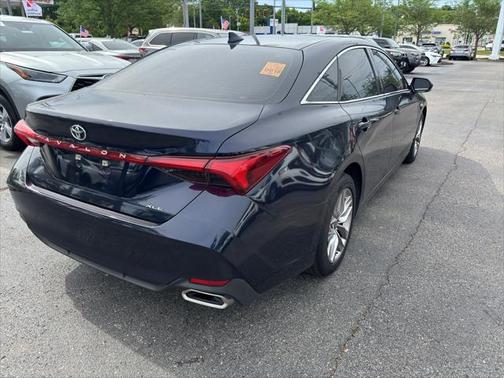2021 Toyota Avalon XLE