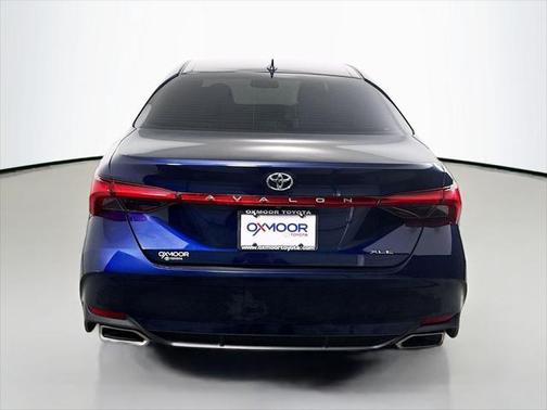 2021 Toyota Avalon XLE