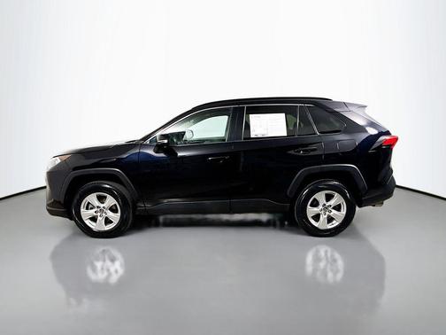 Midnight Black Metallic 2019 Toyota RAV4 XLE