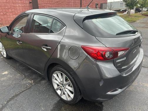 2017 Mazda Mazda3 Touring 2.5