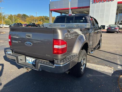 2005 Ford F-150 XLT SuperCab Flareside