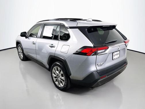 2020 Toyota RAV4 Limited