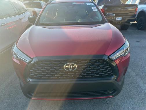 2025 Toyota Corolla Cross LE