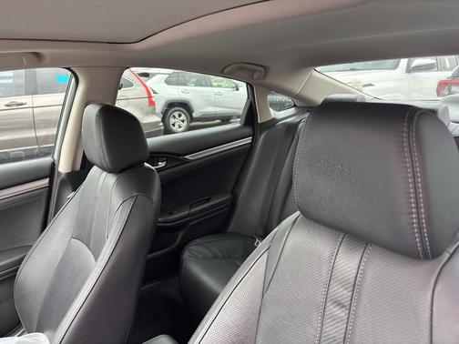 2017 Honda Civic EX-L