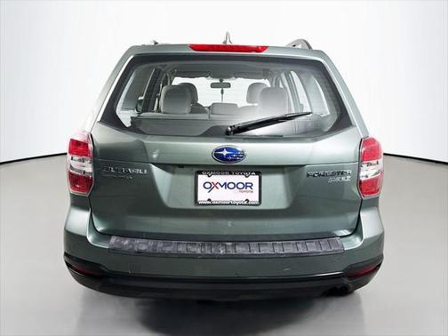 2016 Subaru Forester 2.5i