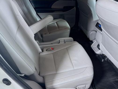 2018 Toyota Highlander Hybrid Limited