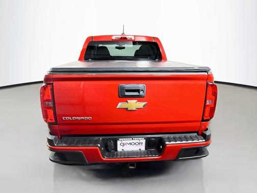 Red Hot 2015 Chevrolet Colorado Z71