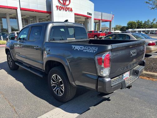 2020 Toyota Tacoma TRD Sport