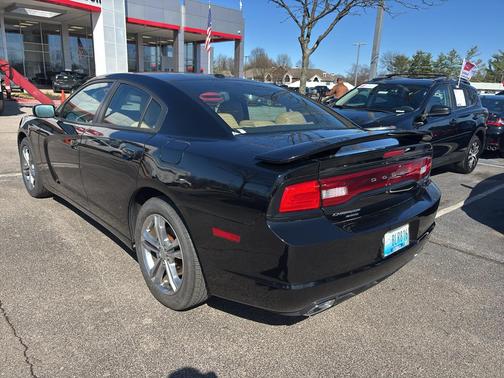 2012 Dodge Charger SXT
