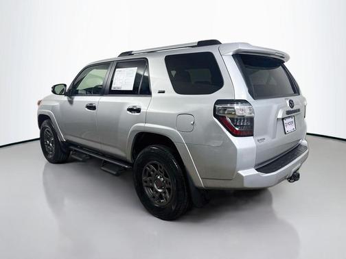 Classic Silver Metallic 2020 Toyota 4Runner SR5 Premium