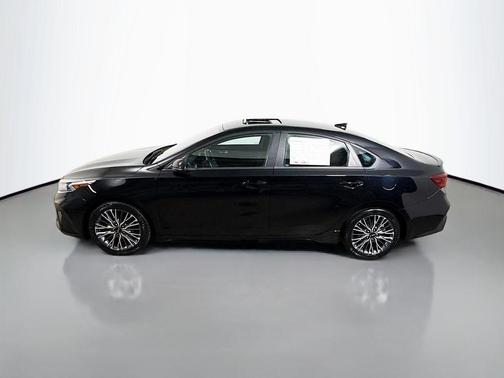 Aurora Black 2023 Kia Forte GT-Line