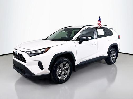 2024 Toyota RAV4 Hybrid LE