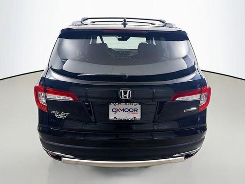 2021 Honda Pilot Touring 8-Passenger