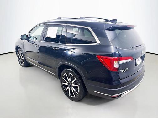 2021 Honda Pilot Touring 8-Passenger