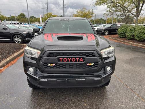 2017 Toyota Tacoma TRD Sport