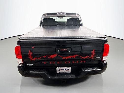 2017 Toyota Tacoma TRD Sport