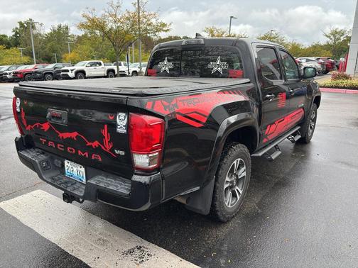 2017 Toyota Tacoma TRD Sport