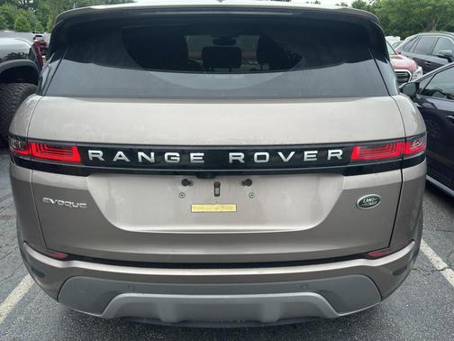 Lantau Bronze Metallic 2023 Land Rover Range Rover Evoque S
