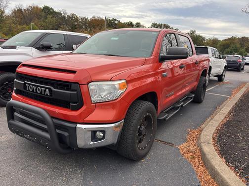 2017 Toyota Tundra SR5