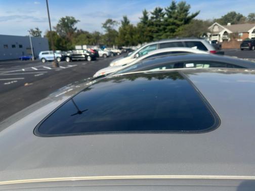2005 Toyota Avalon XLS